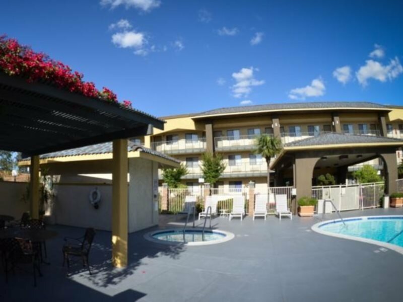 Фото Quality Inn Ontario Airport Convention Center