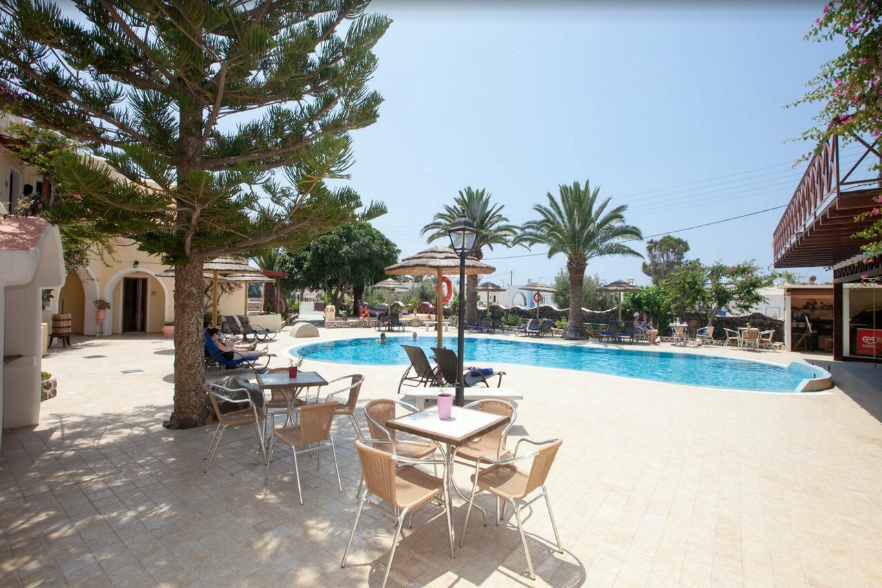 Фото Smaragdi Hotel