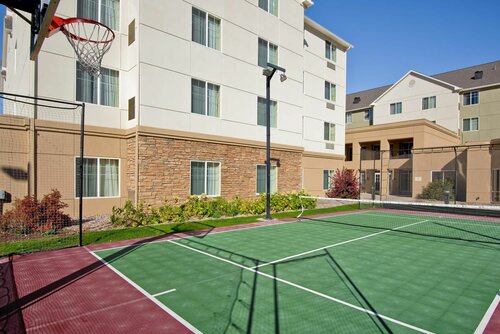 Внешний вид отеля Homewood Suites by Hilton Fort Collins в Форт-Коллинзе, фото 5