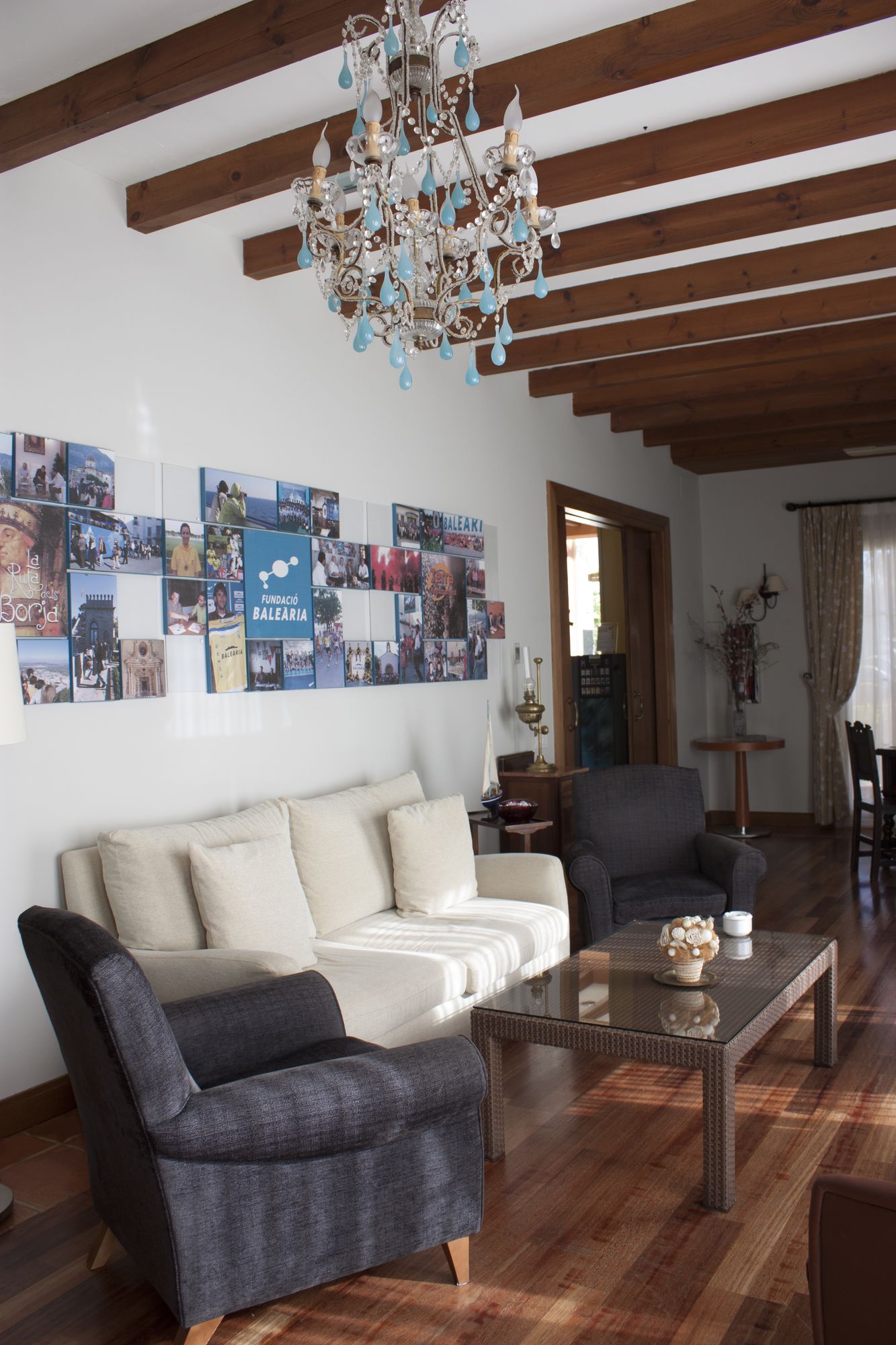 Фото Hotel Les Rotes