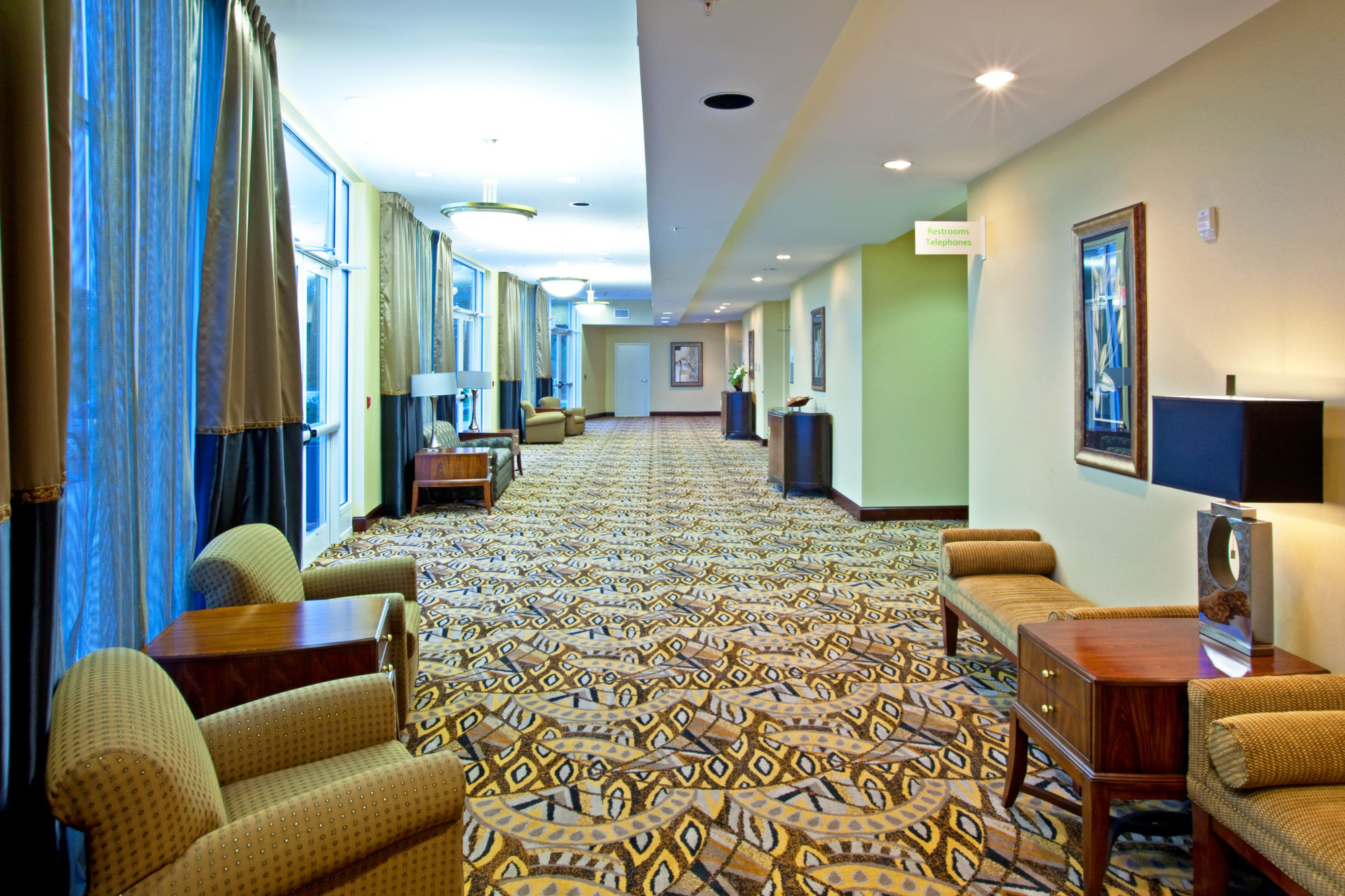 Фото Holiday Inn Express Lexington North-Georgetown, an Ihg Hotel