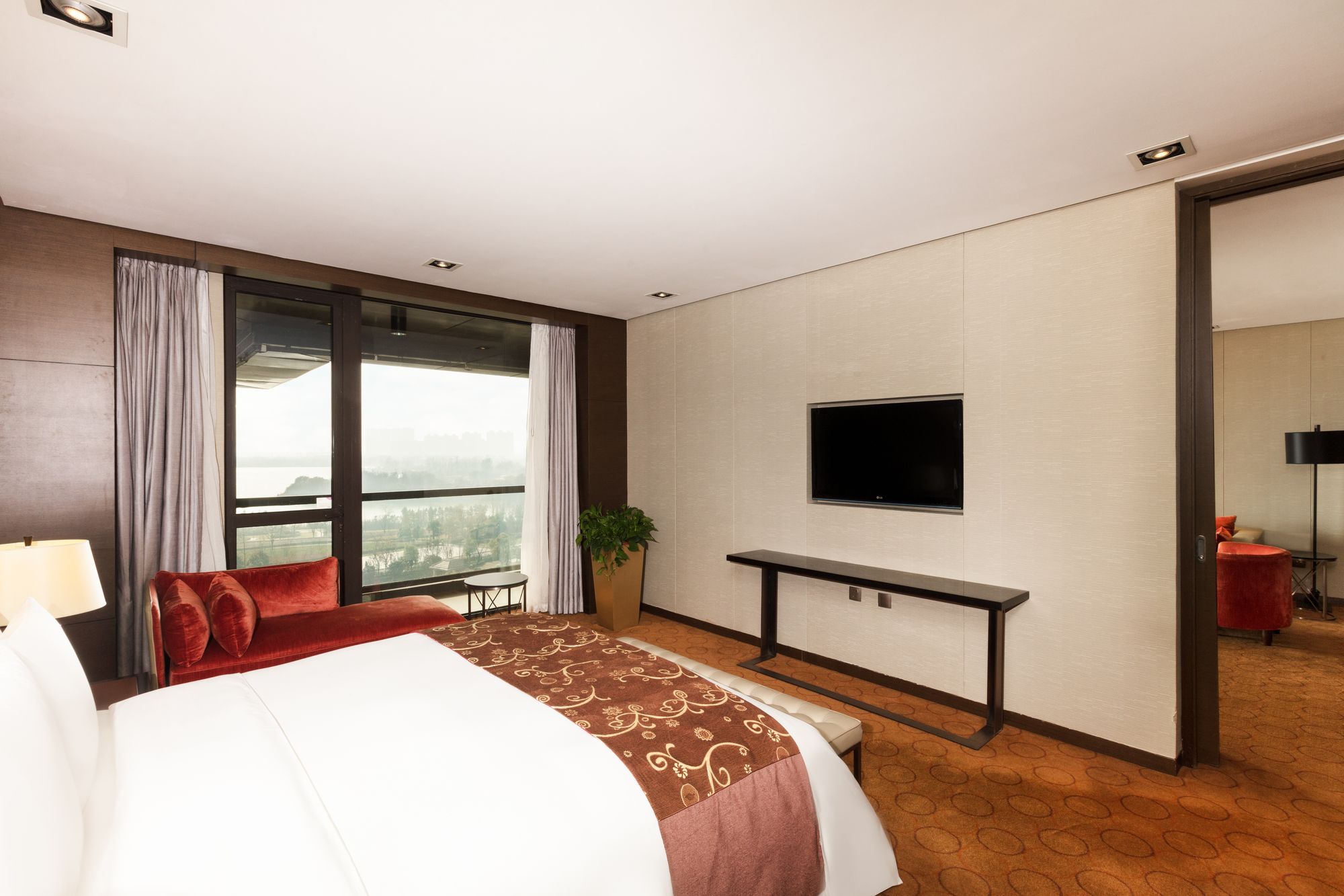 Фото Crowne Plaza Xuzhou Dalong Lake, an Ihg Hotel