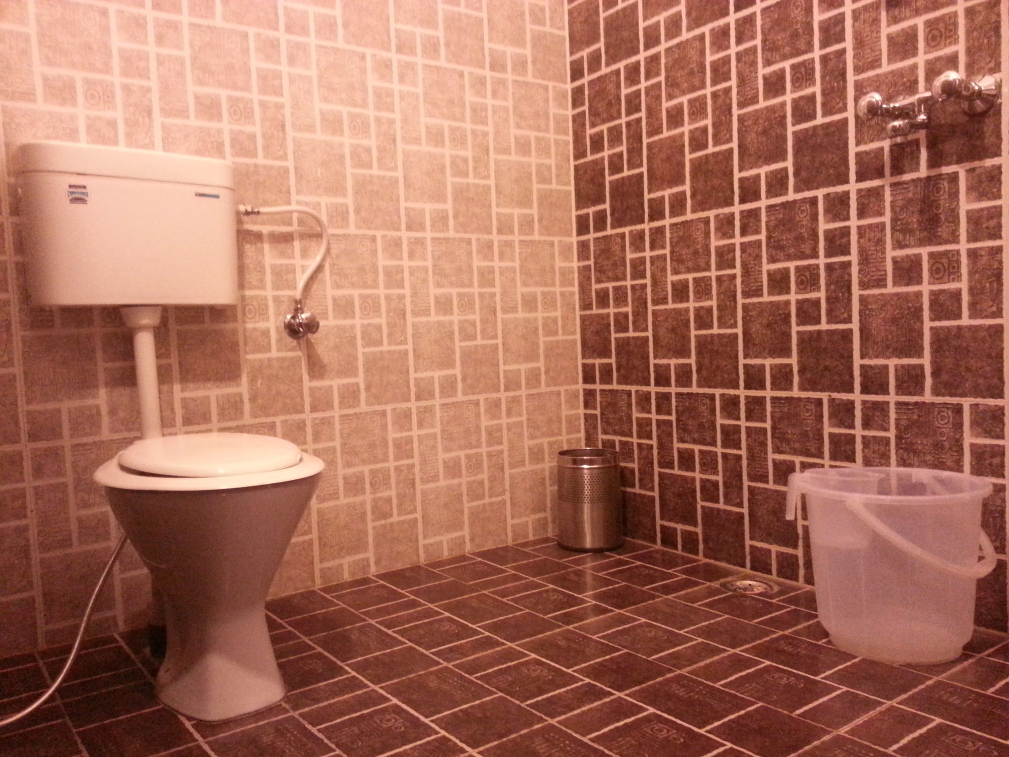 Фото Hotel Varuna