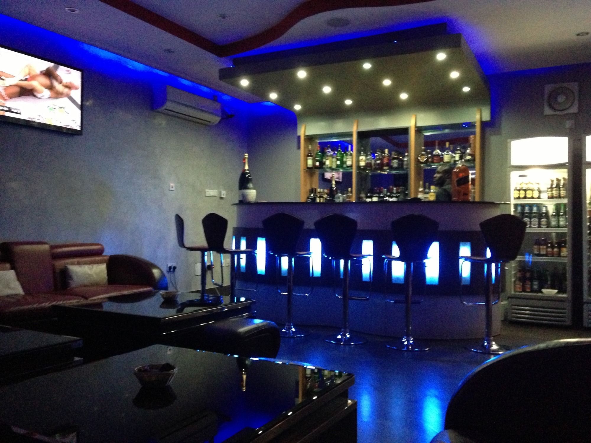 Фото GrandBee Suites