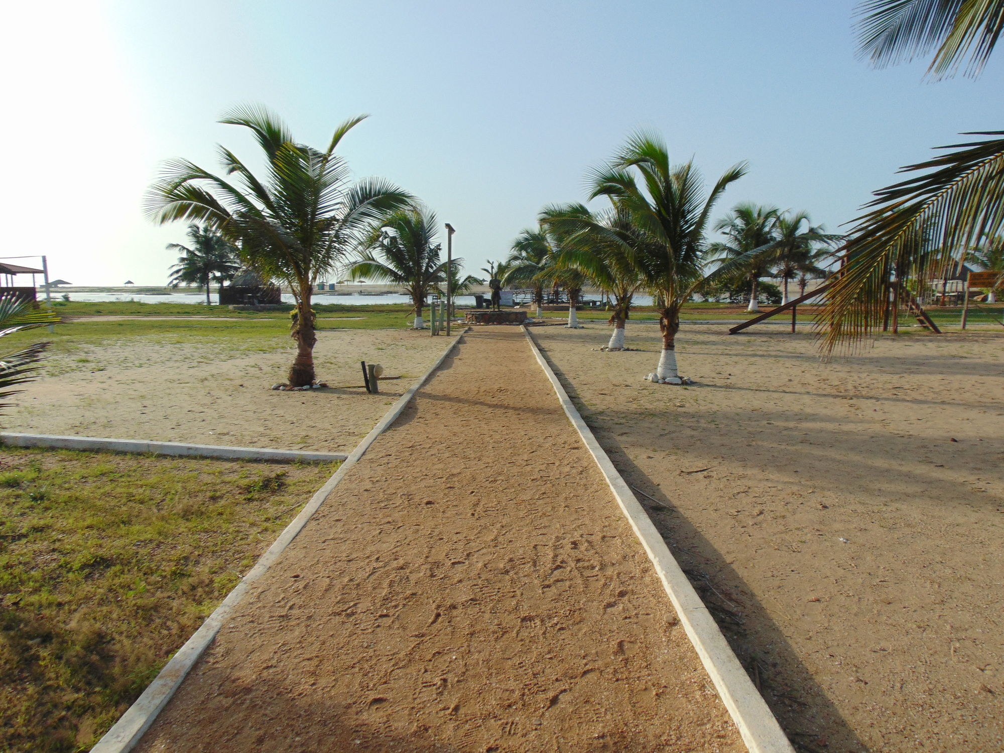 Фото Bojo Beach Resort