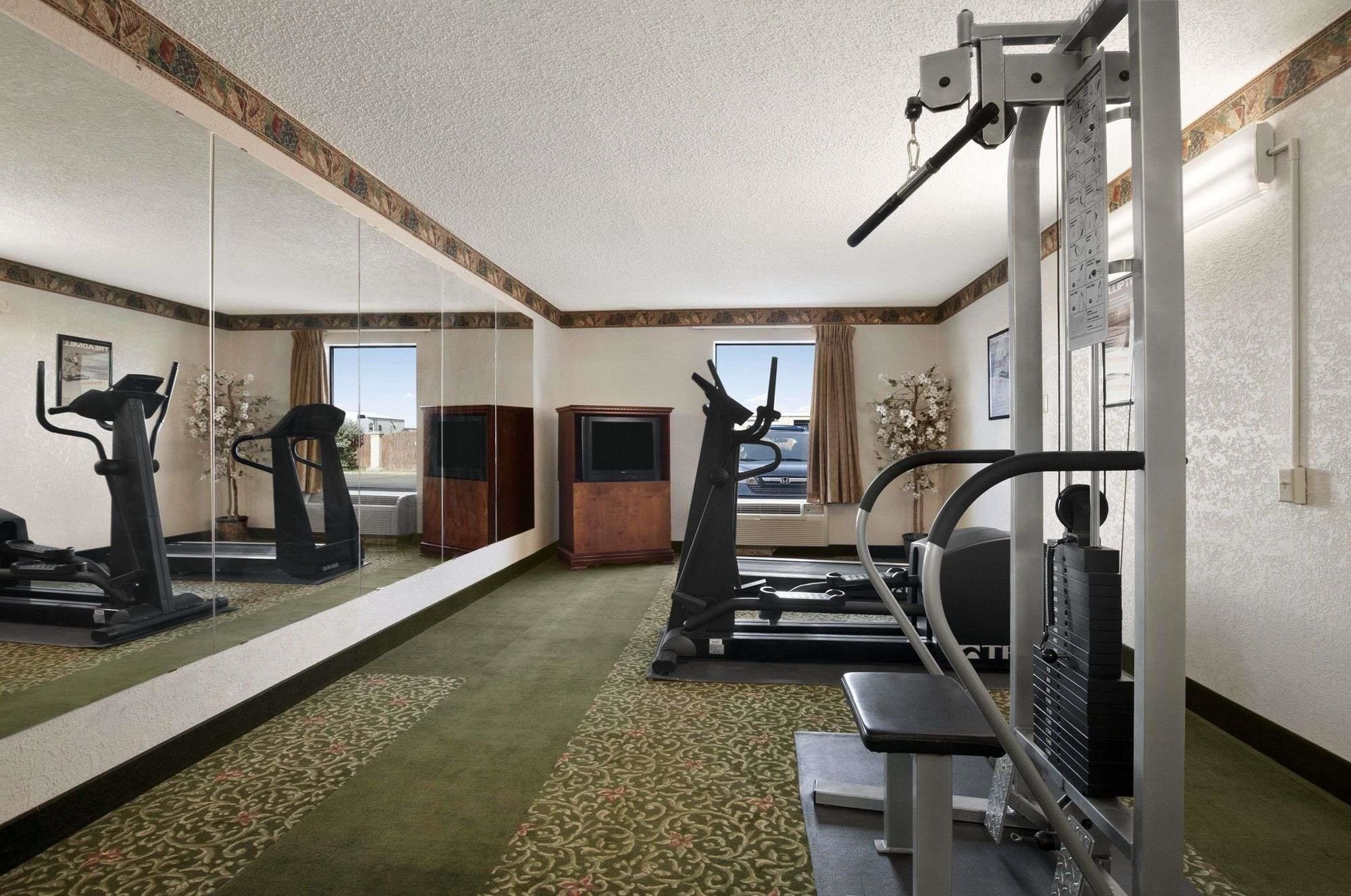 Фото Super 8 by Wyndham Ft Stockton