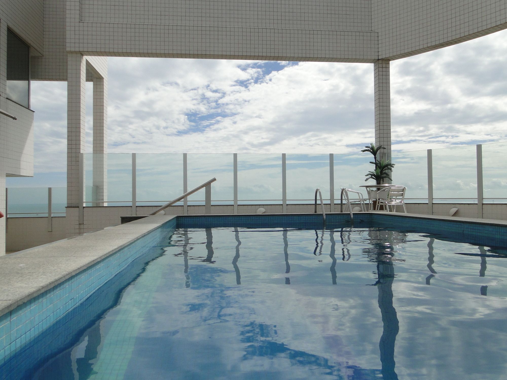 Фото Costa Do Mar Hotel