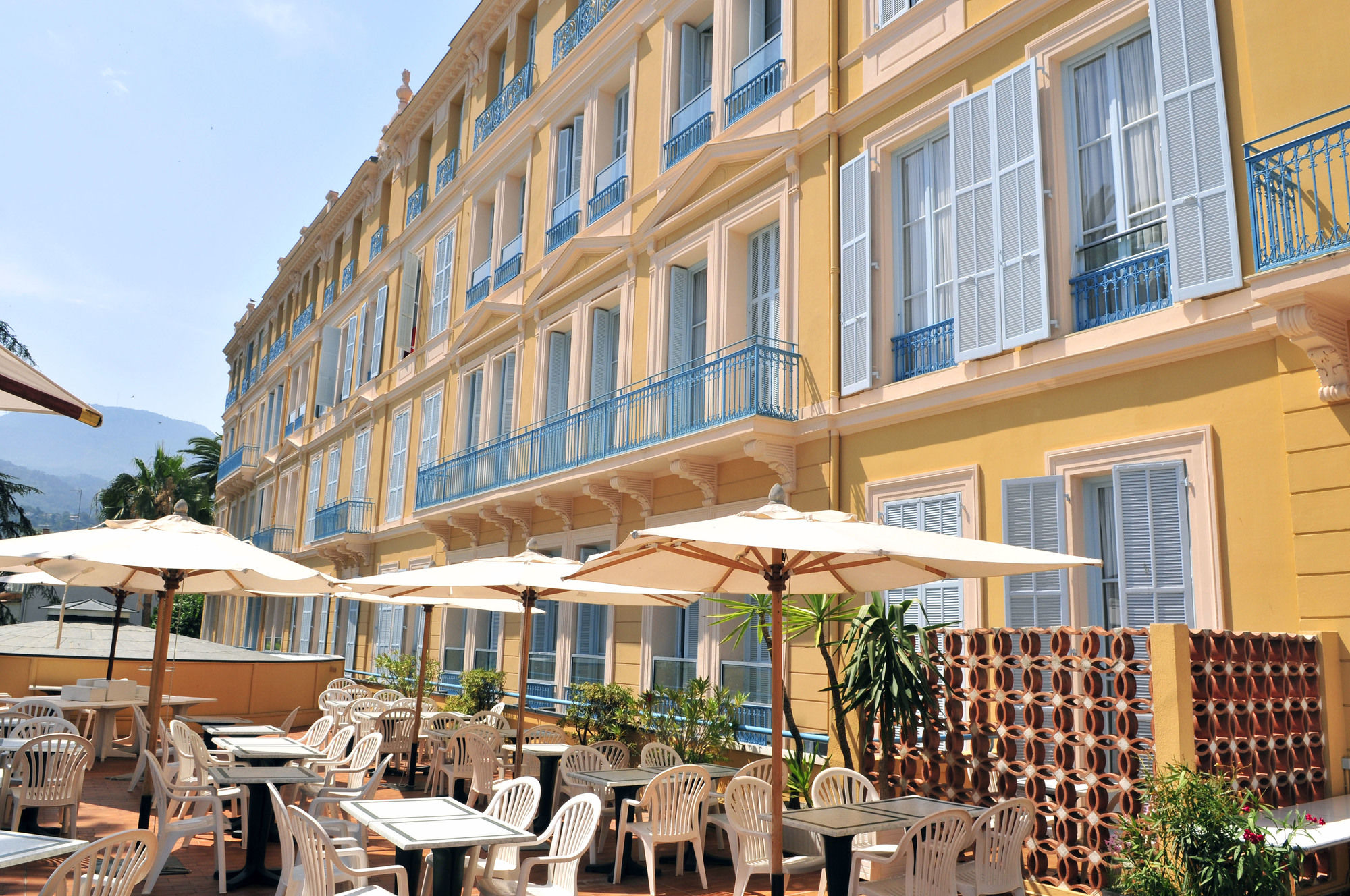 Фото L'Orangeraie Hotel by Miléade