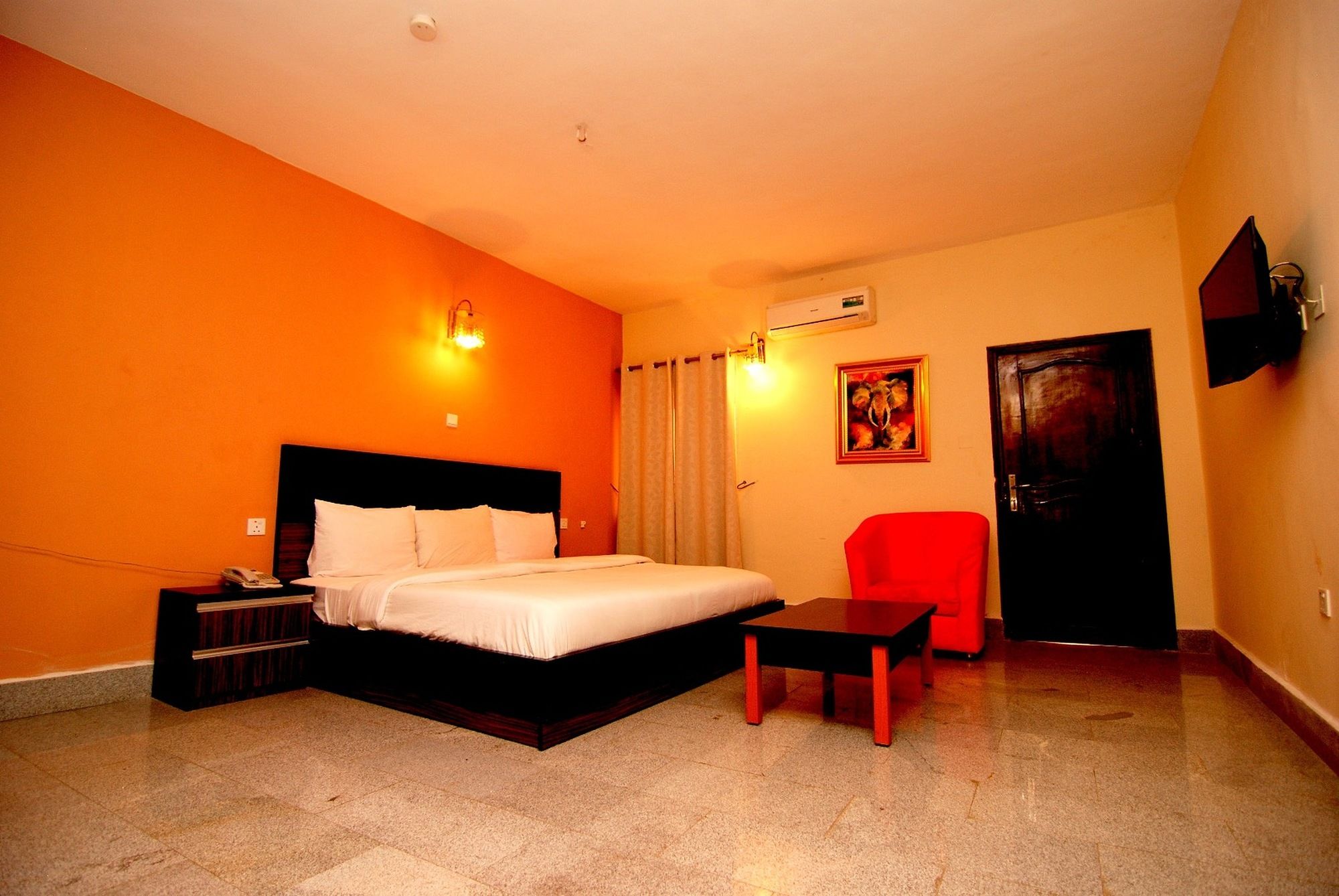 Фото Residency Hotel Area 11 Abuja