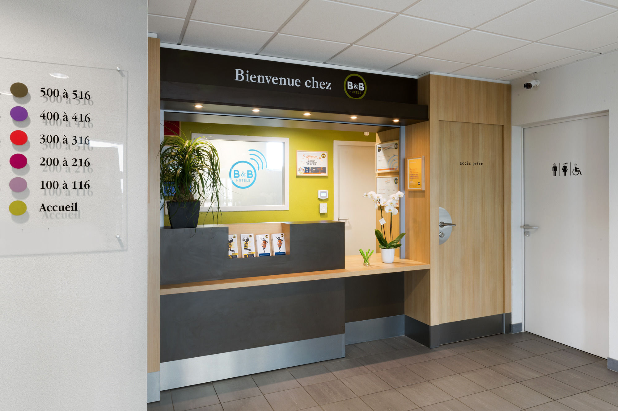 Фото B&B Hotel La Roche-sur-Yon