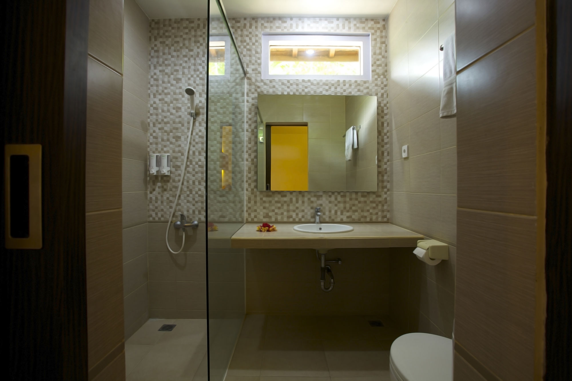 Фото Ayu Lili Garden Hotel