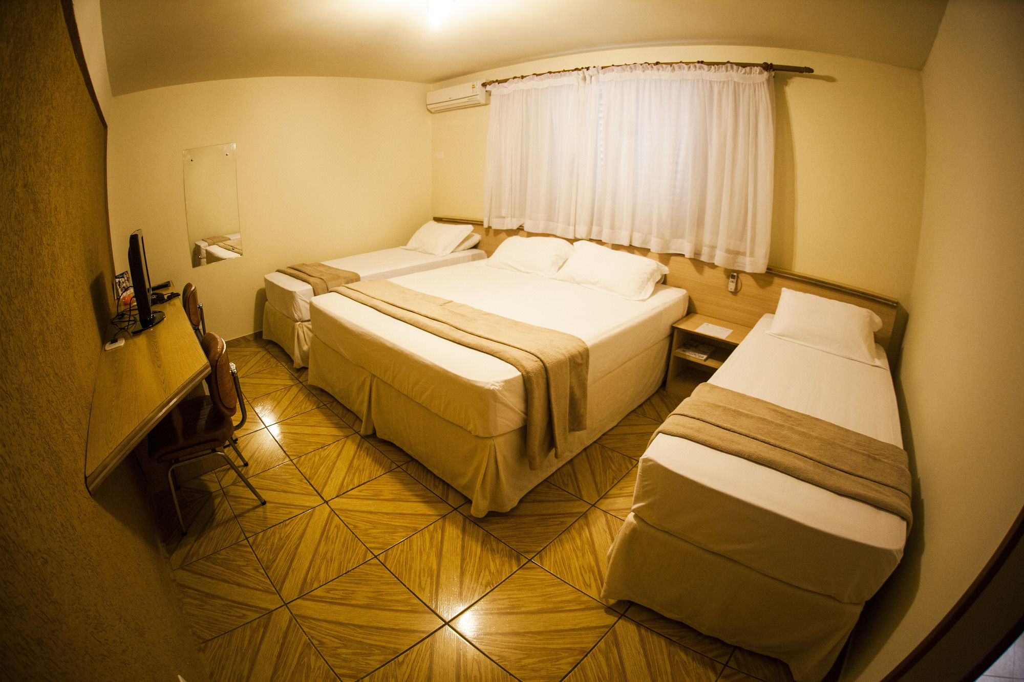 Фото Harbor Self Cidade Verde