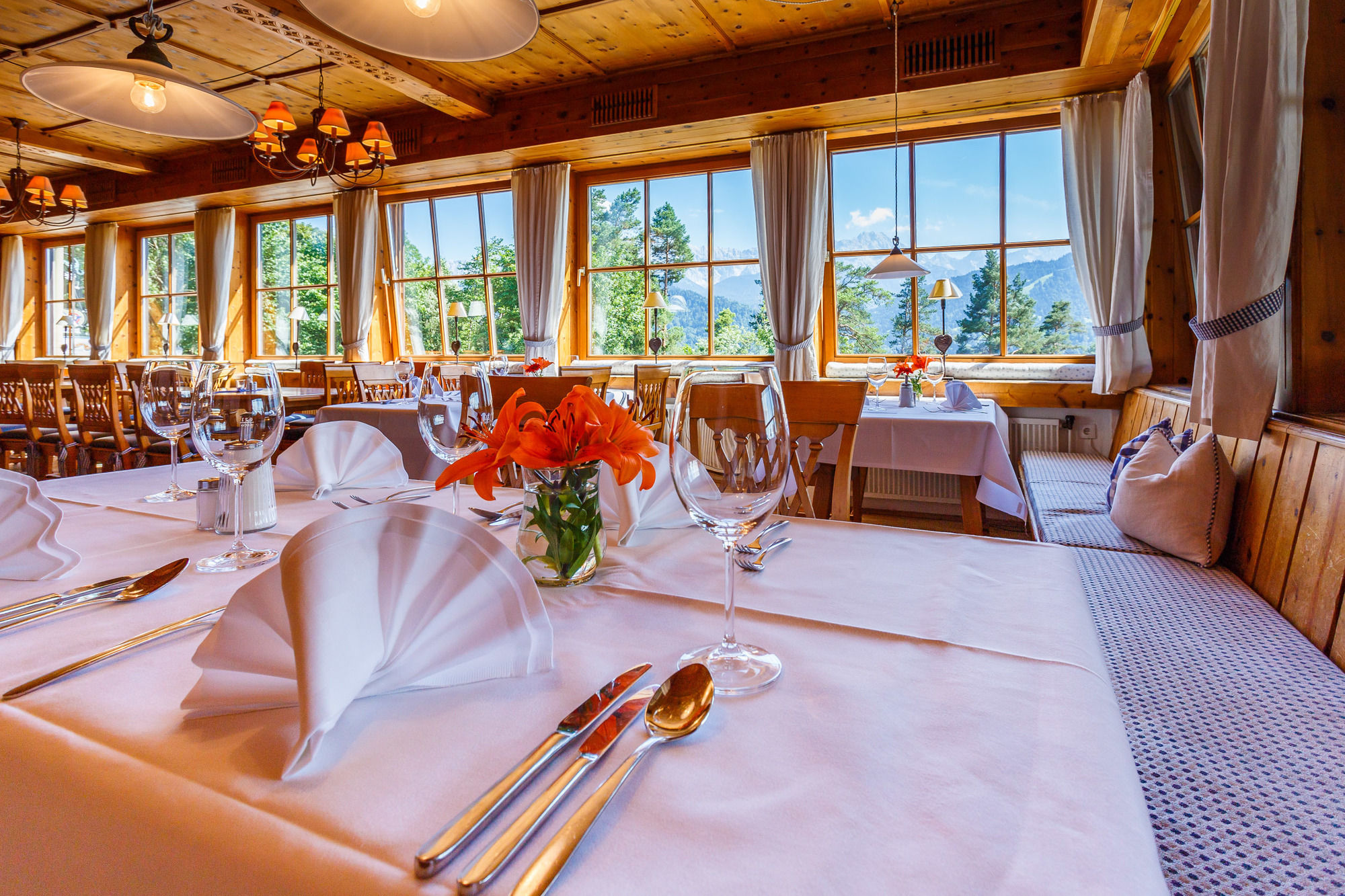 Фото Landhotel & Berggasthof Panorama