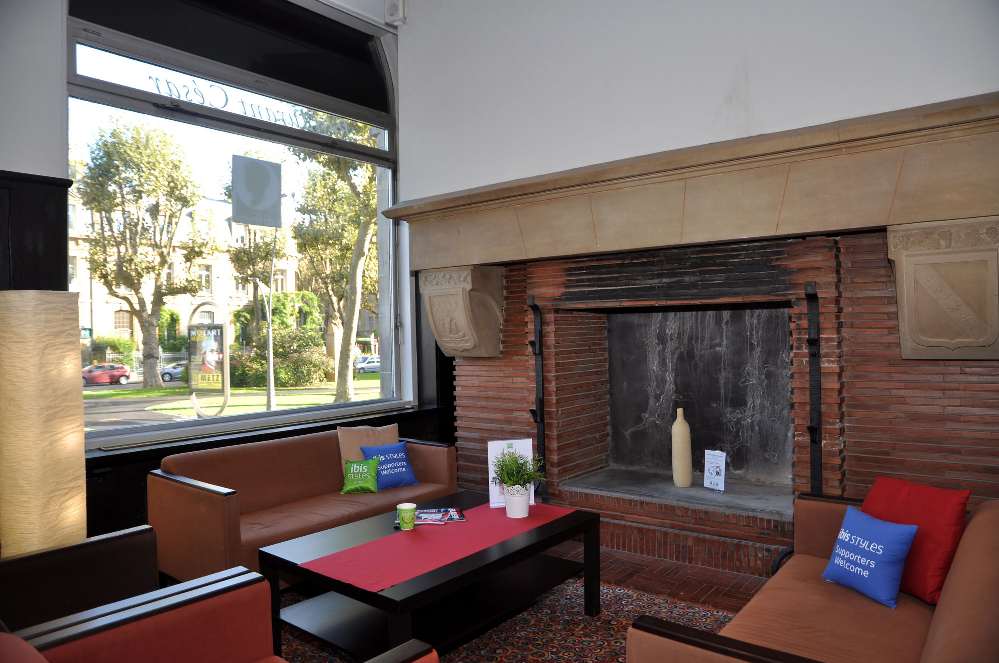 Фото Ibis Styles Metz Centre Gare