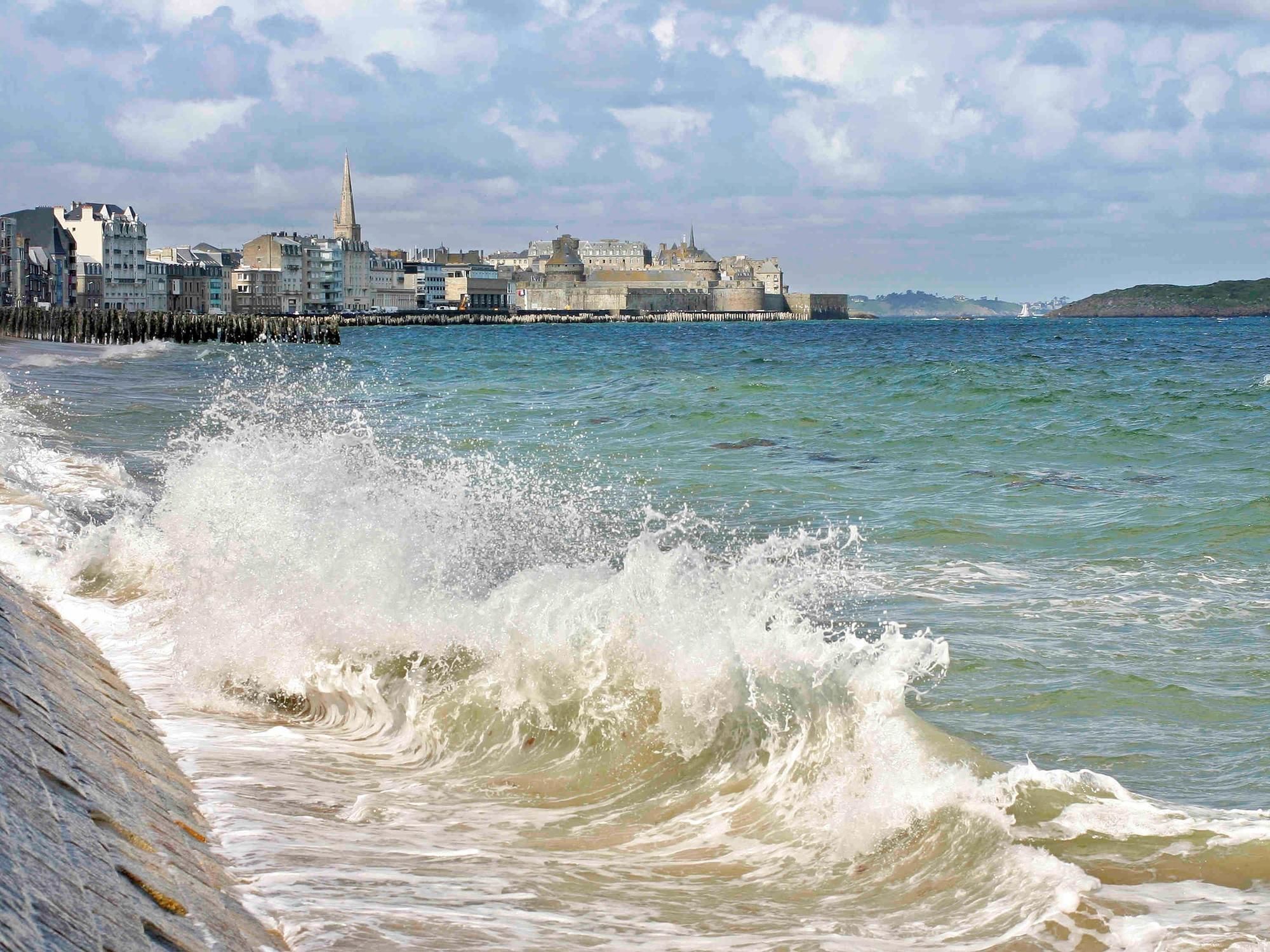 Фото Mercure St Malo Front De Mer