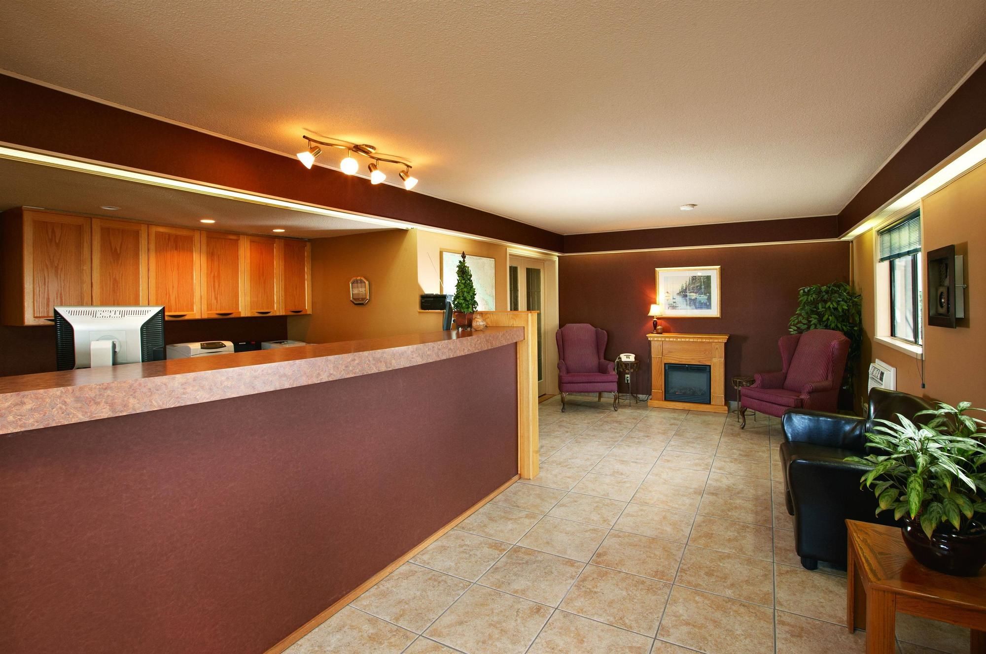 Фото Travelodge by Wyndham Courtenay