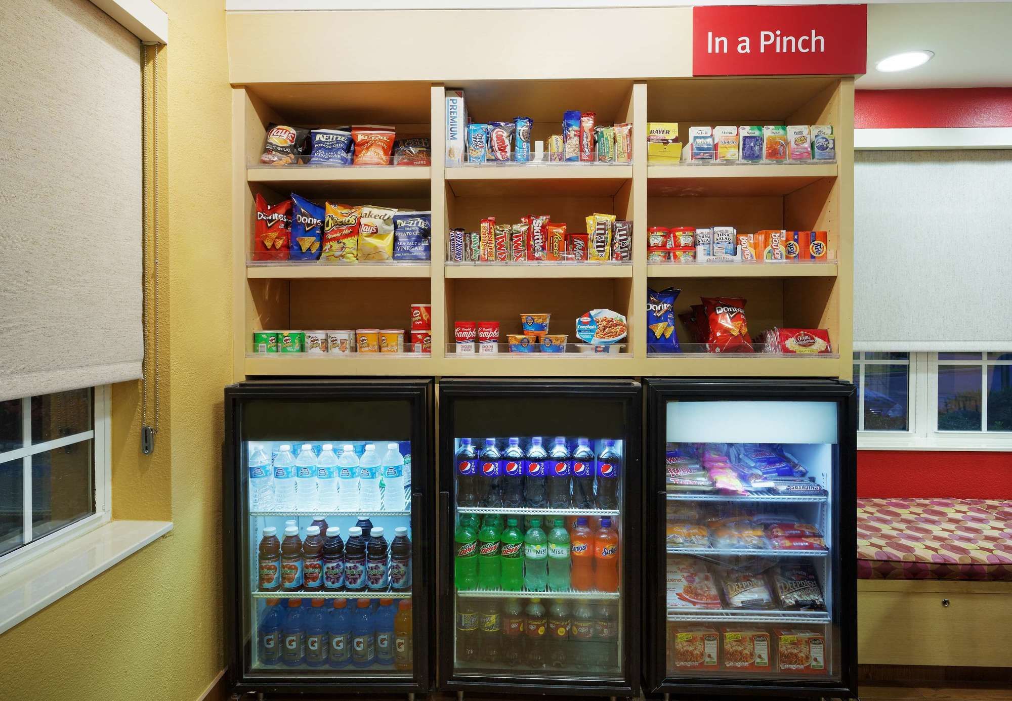 Фото TownePlace Suites by Marriott Tampa North/I-75 Fletcher