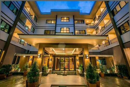 Гостиница De Hug Hotel & Residence в Чианграе