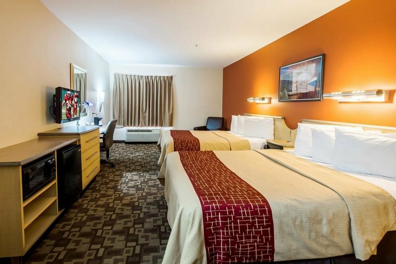 Фото Red Roof Inn Panama City