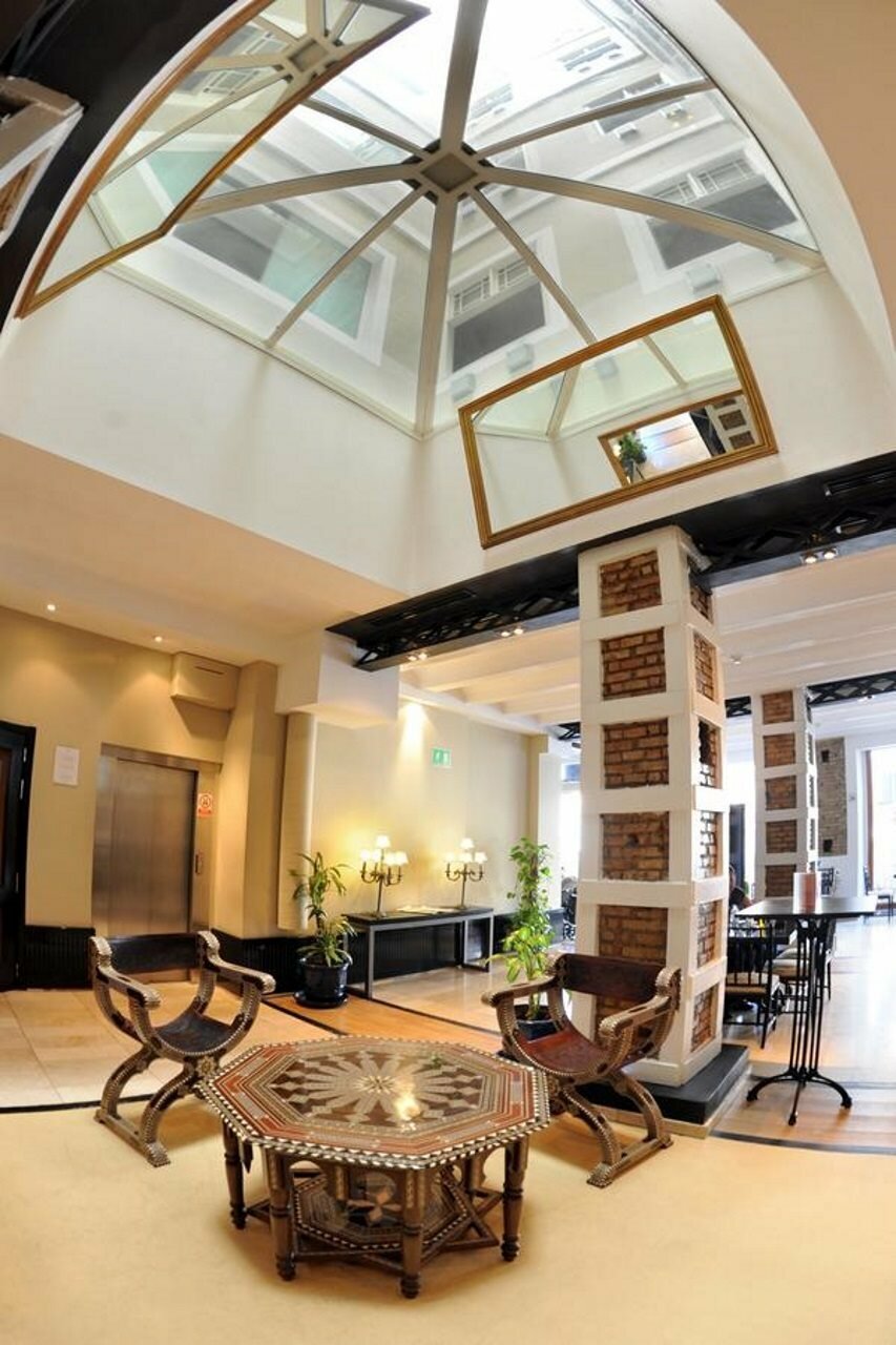 Фото Atarazanas Malaga