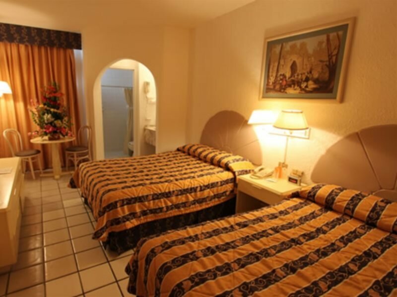 Фото Hotel Plaza Caribe