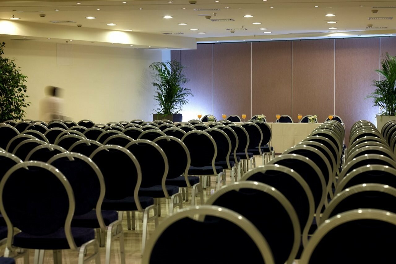 Фото The Royal Blue