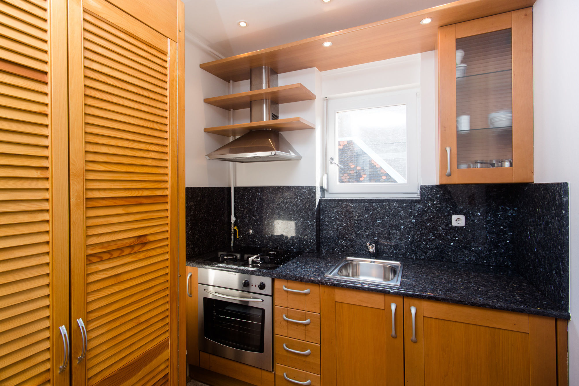 Фото Angel Main Square