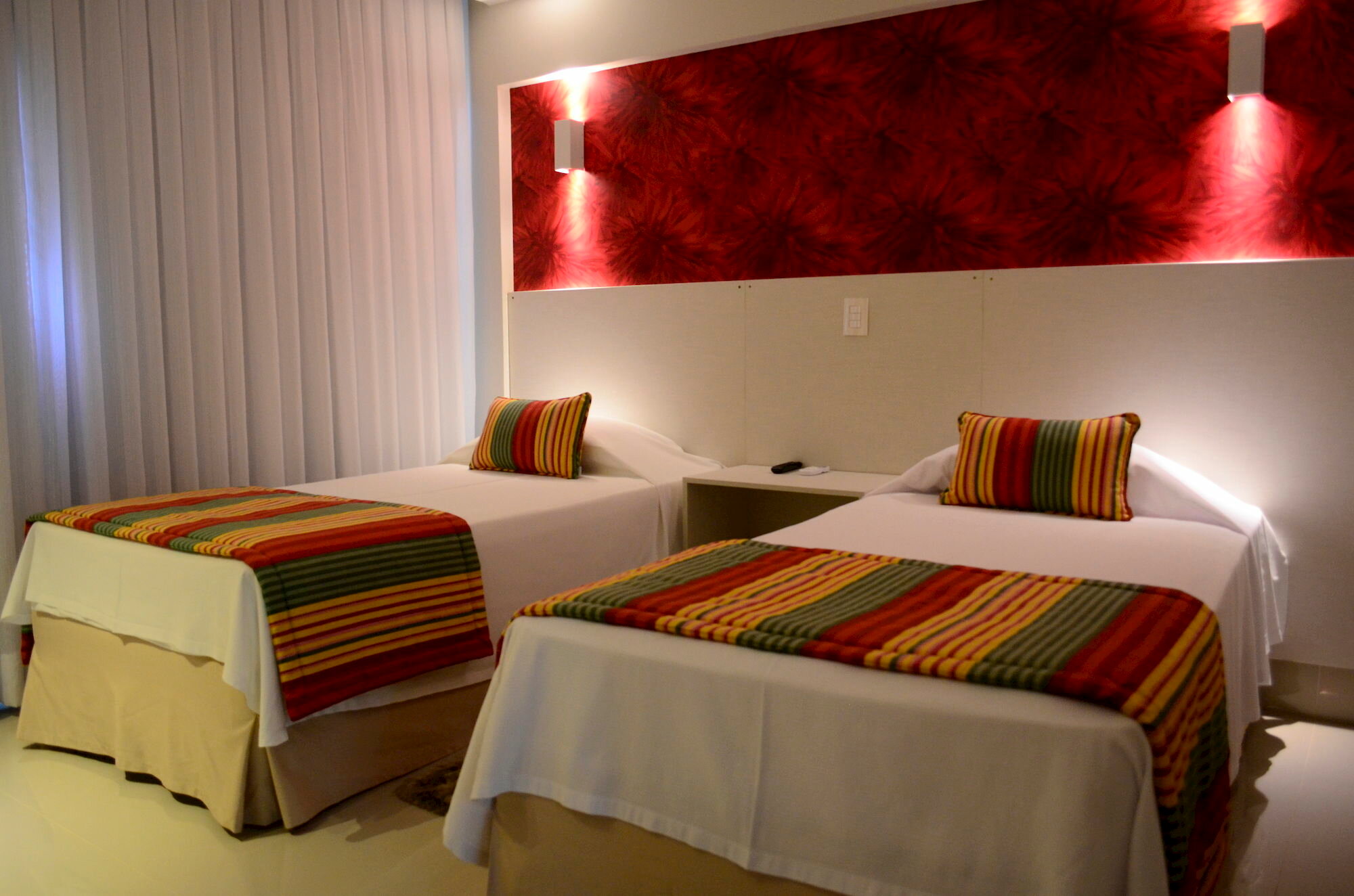 Фото Hotel Girassol Plaza