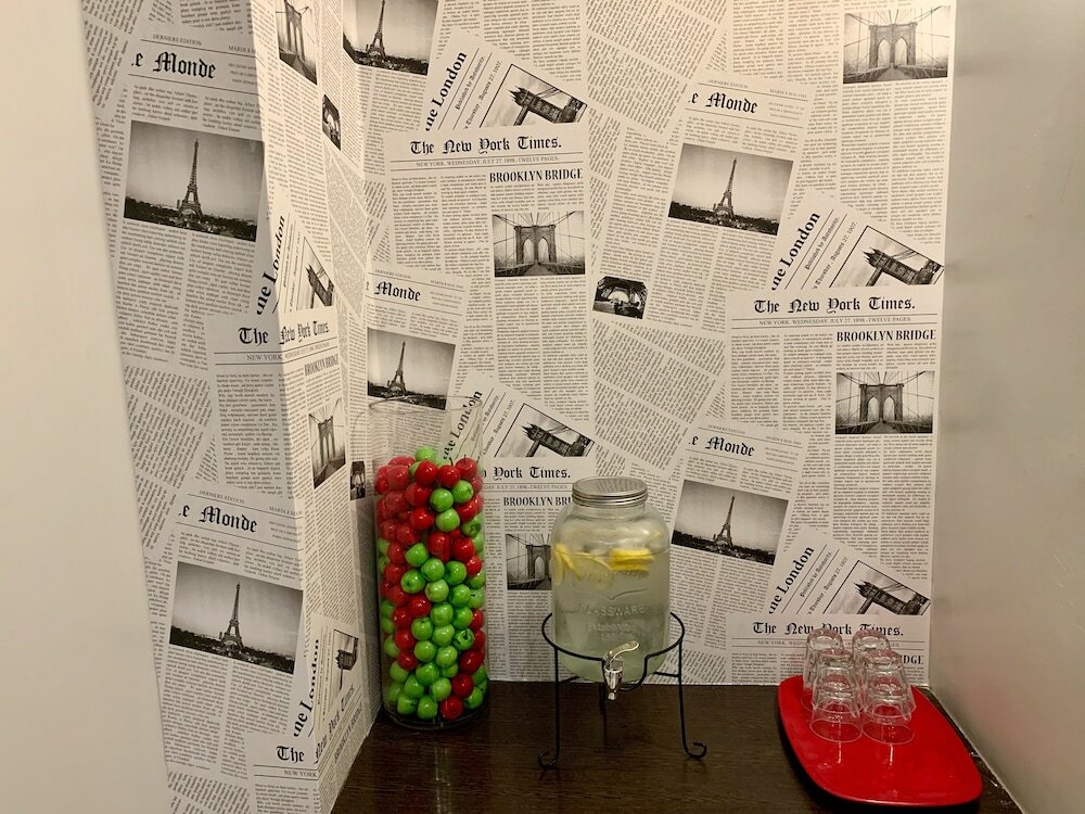 Фото Waldorf Hotel