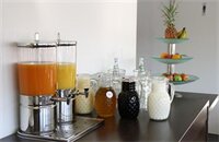 Фото Zi Hotel & Lounge