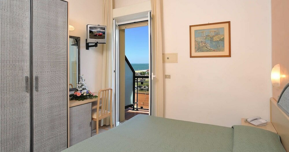 Фото Hotel Ausonia