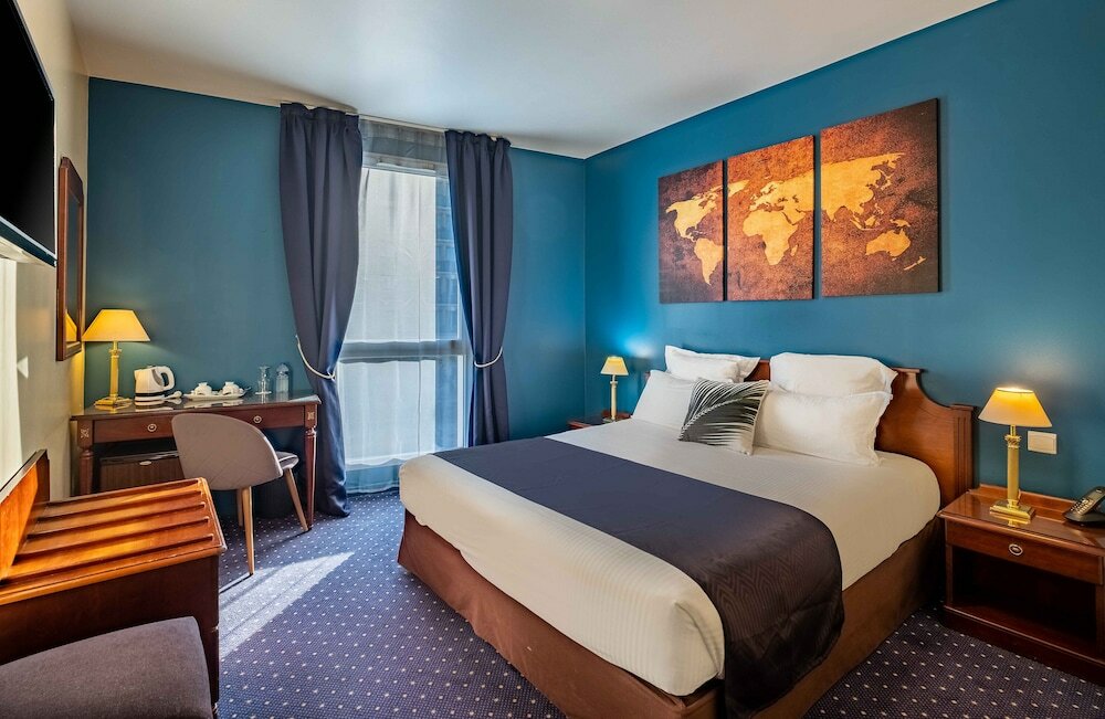 Фото отеля 2