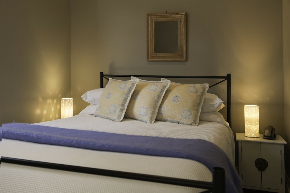 Фото Athelstane House