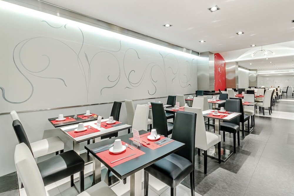 Фото Hotel Ciutadella Barcelona