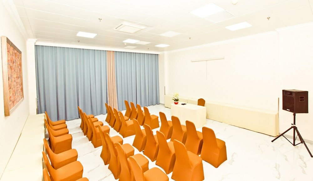 Фото Magnificent International Hotel Xintiandi People's Square