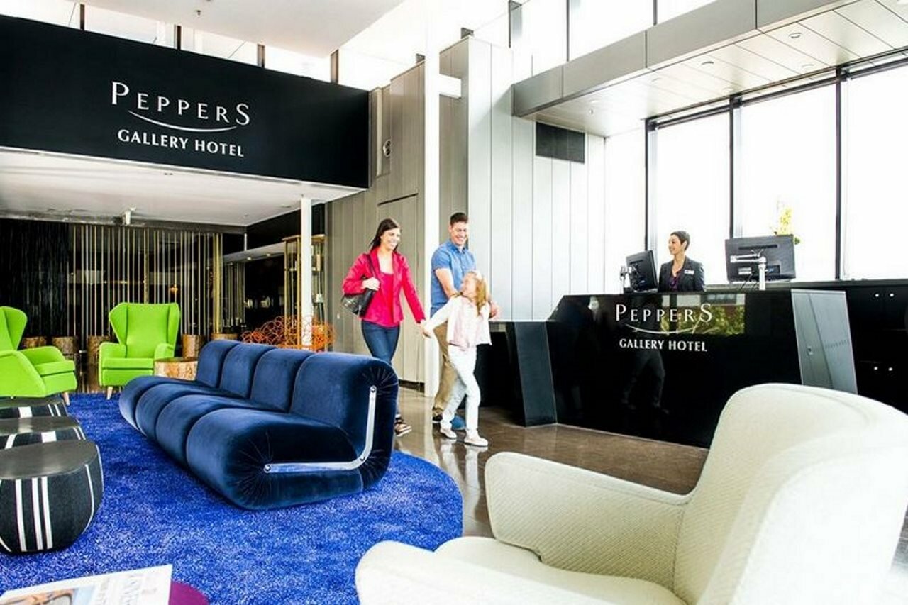 Фото Peppers Gallery Hotel Canberra