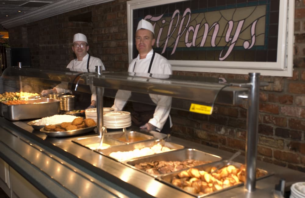 Фото Tiffany's Hotel