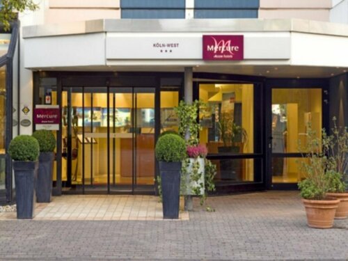 Гостиница Mercure Hotel Köln West в Кёльне
