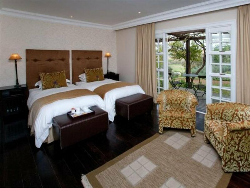 Фото The Devon Valley Hotel