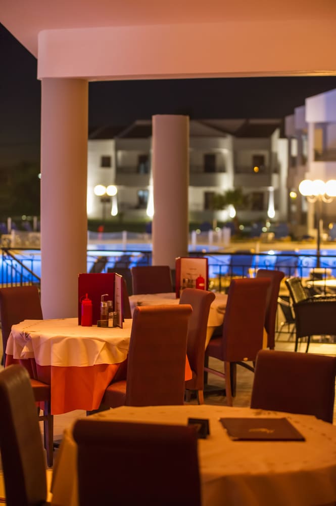 Фото Stemma Hotel