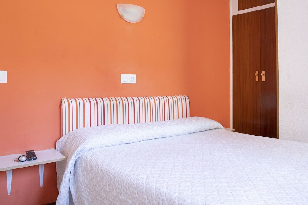 Фото Hostal Rober