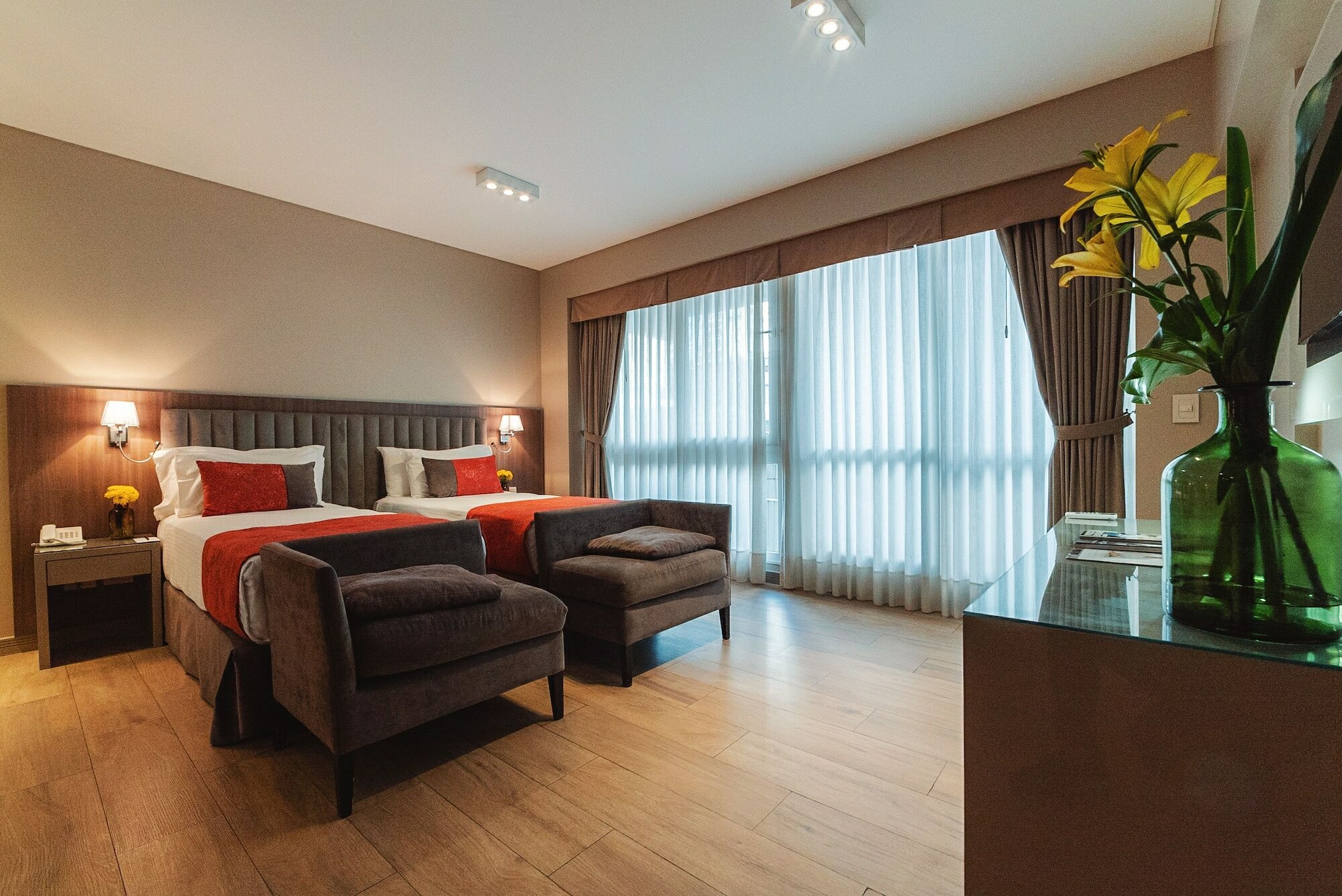 Фото Arc Arenales Studios & Suites