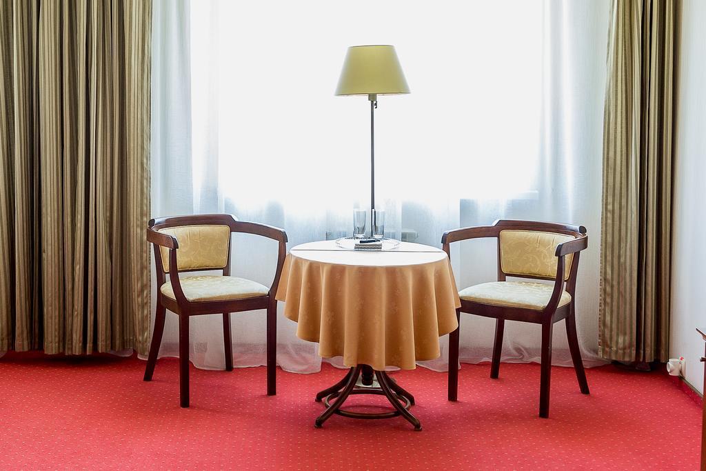 Фото Премьер