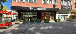 San Kuaför Bakırköy (Istanbul, Bakirkoy District, Incirli Avenue, 30B) ، مصففو الشعر
