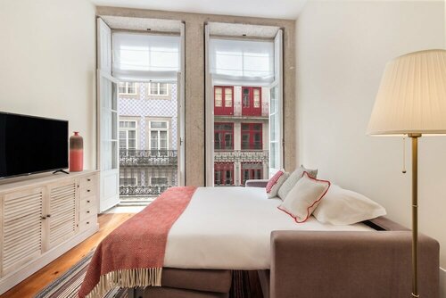 Гостиница Nada05 · Faisama 5 Balcony View + Next to Ribeira! в Порту