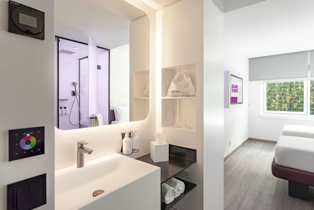 Фото Yotel Porto