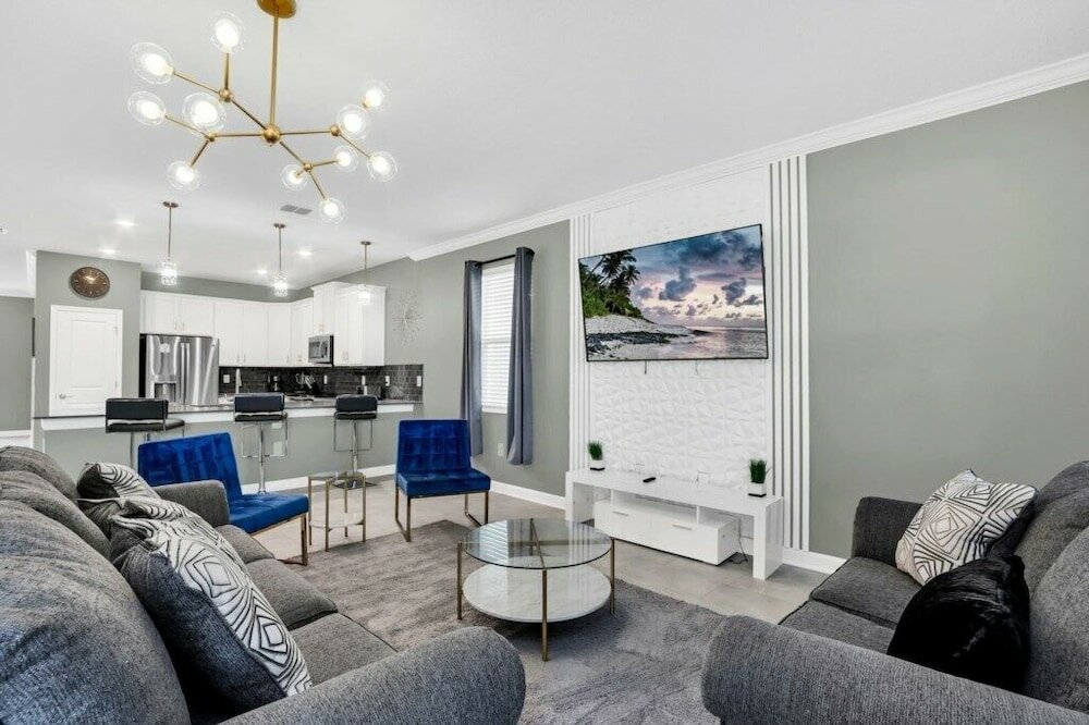 Фото Jurassic Water View @storey Lake by Shine Villas! Sleeps up to 24! № 021