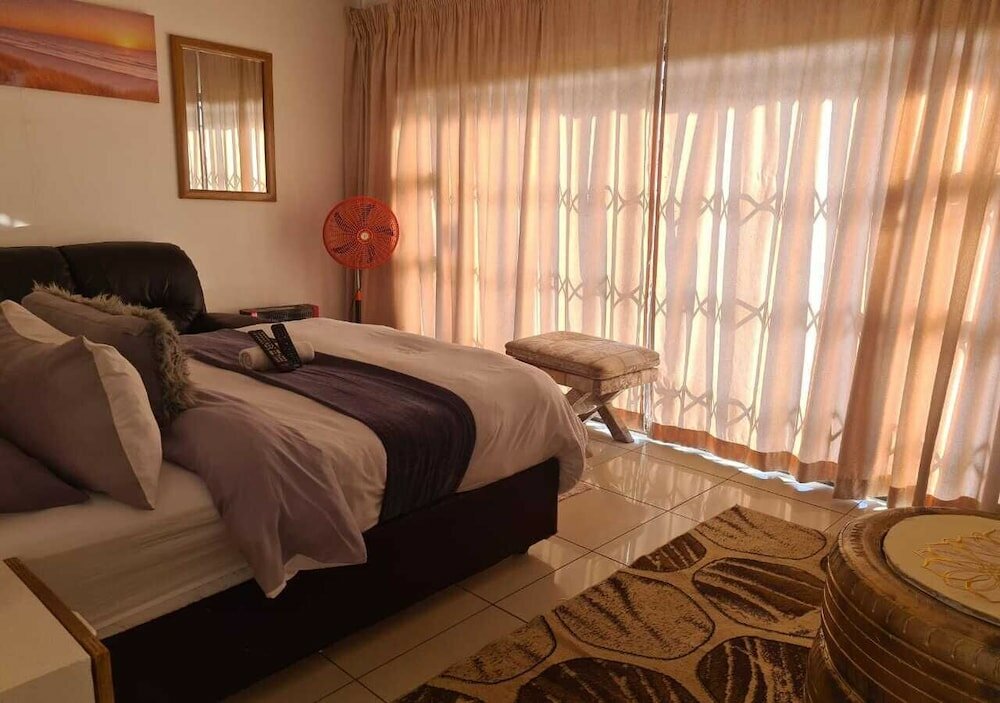 Фото Khahiligi Investment Properties Guest