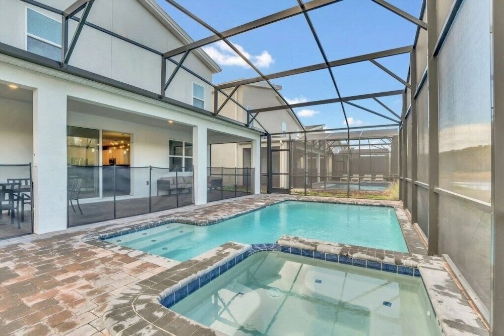 Фото Jurassic Water View @storey Lake by Shine Villas! Sleeps up to 24! № 021