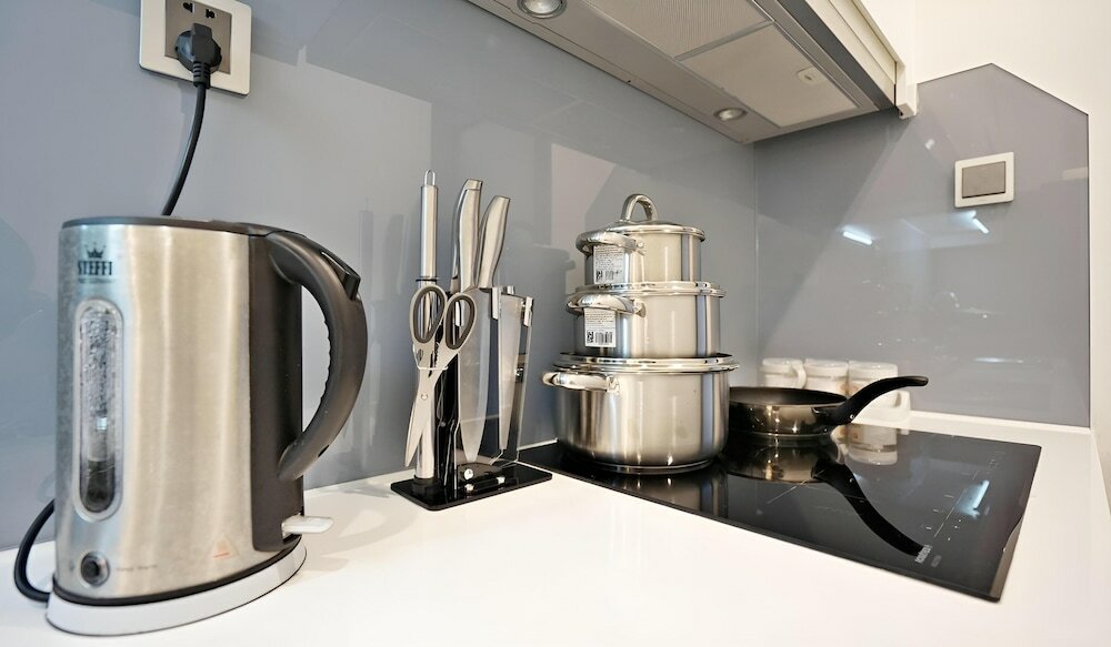 Фото Vinhomes Metropolis Ha Noi-Gem Apartment